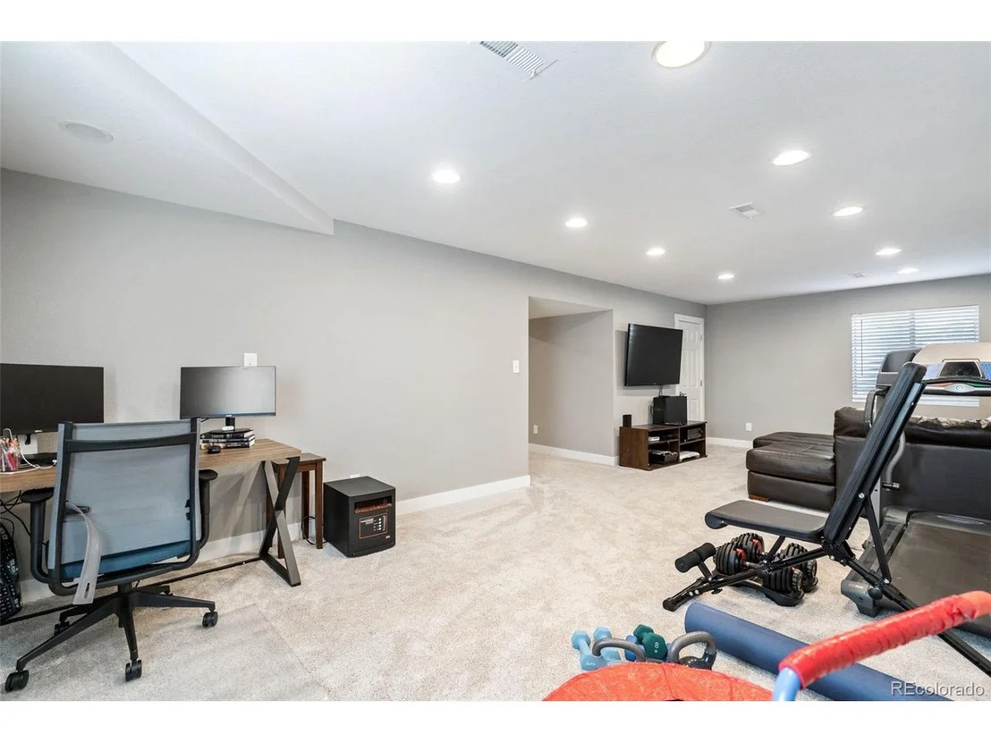 Photo of 14902 Studebaker Pl