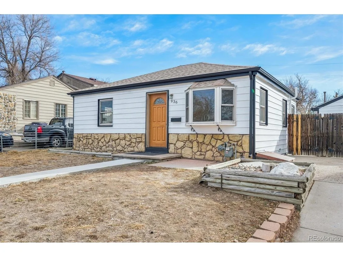 Photo of 936 Meade