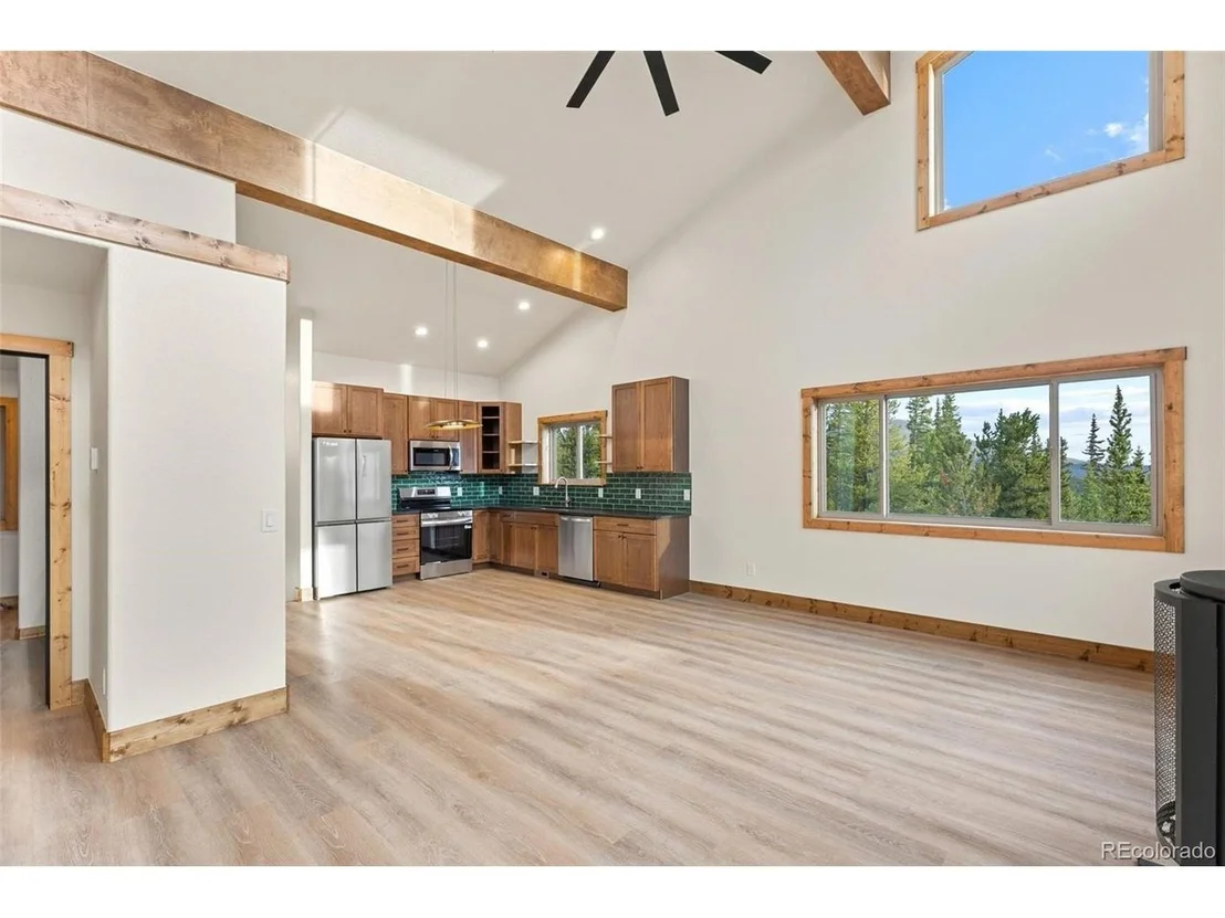 Photo of 385 Silverheels Pl