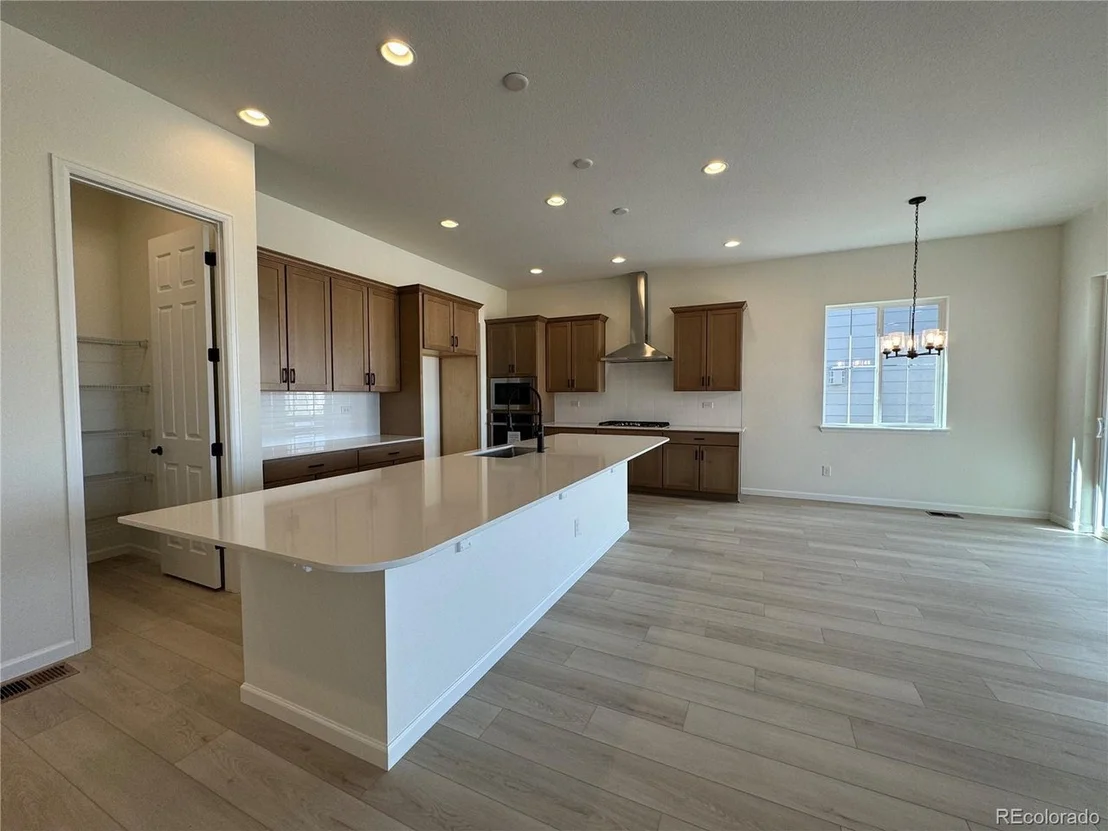 Photo of 1141 Colony Dr
