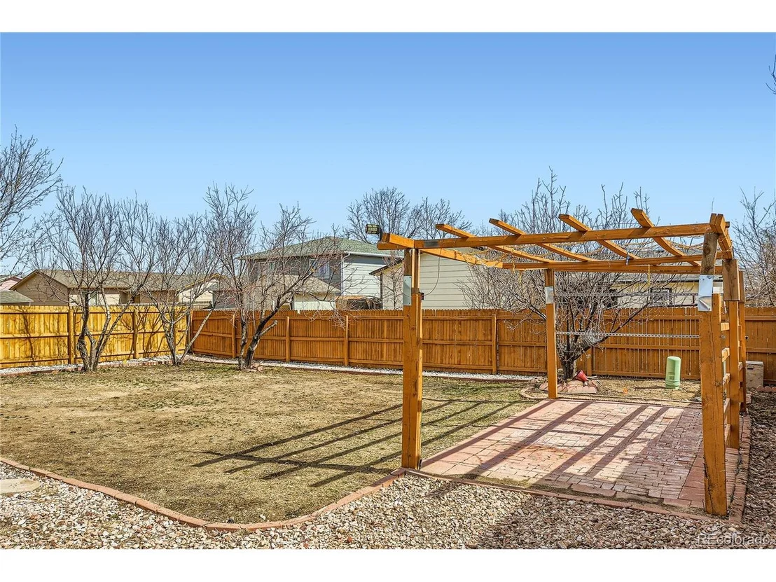 Photo of 2232 Ash Ave