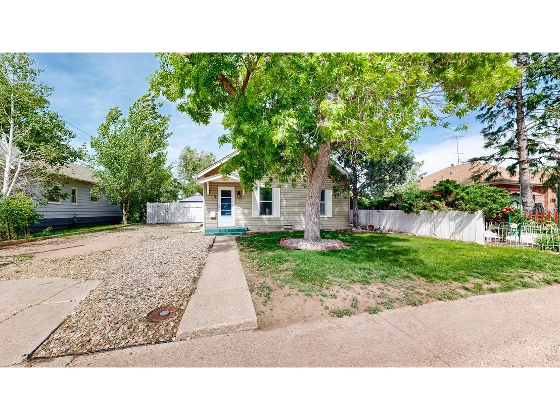 Photo of 521 1st Ave