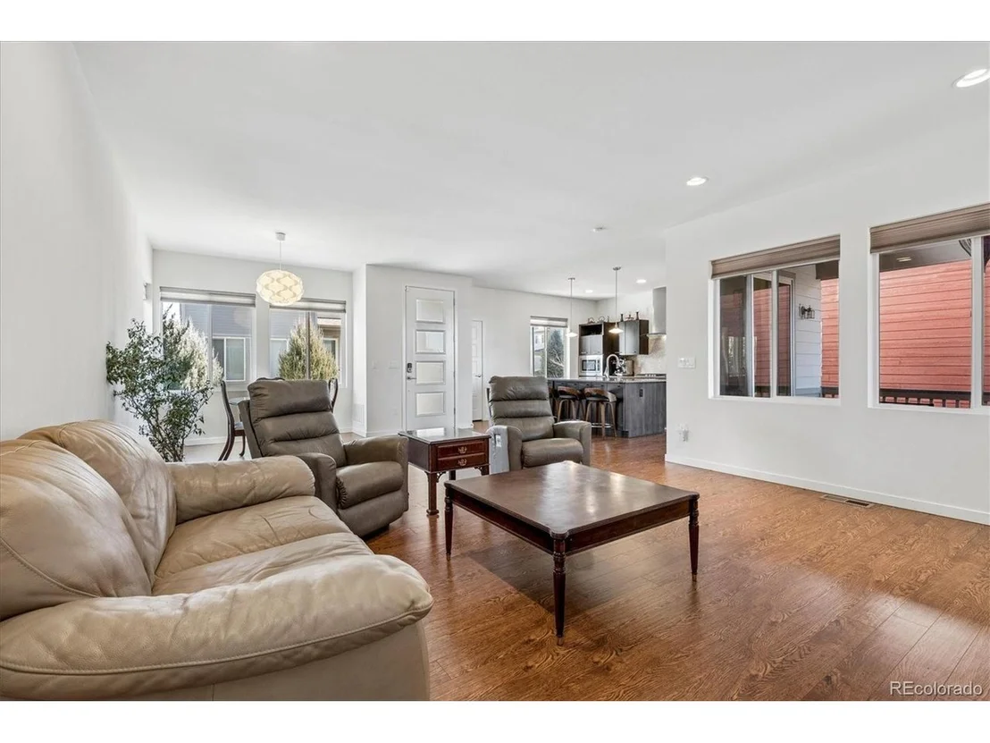 Photo of 3373 Cranston Cir