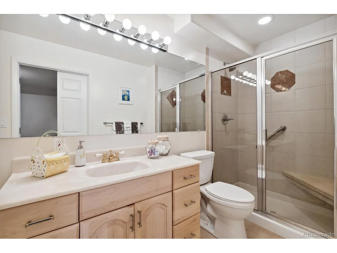 Photo of 128 Dekker Dr