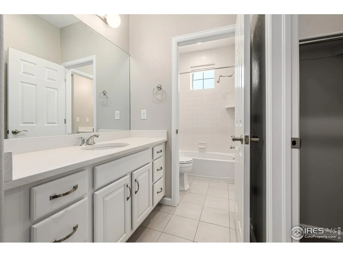 Photo of 1389 Lyons Ln