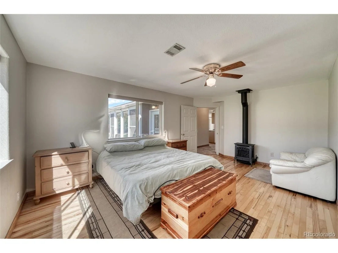 Photo of 128 Pine Edge Dr