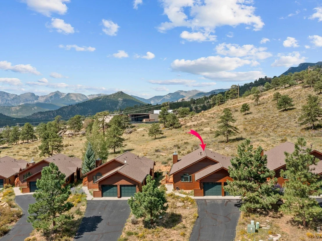 Photo of 677 Cedar Ridge Cir