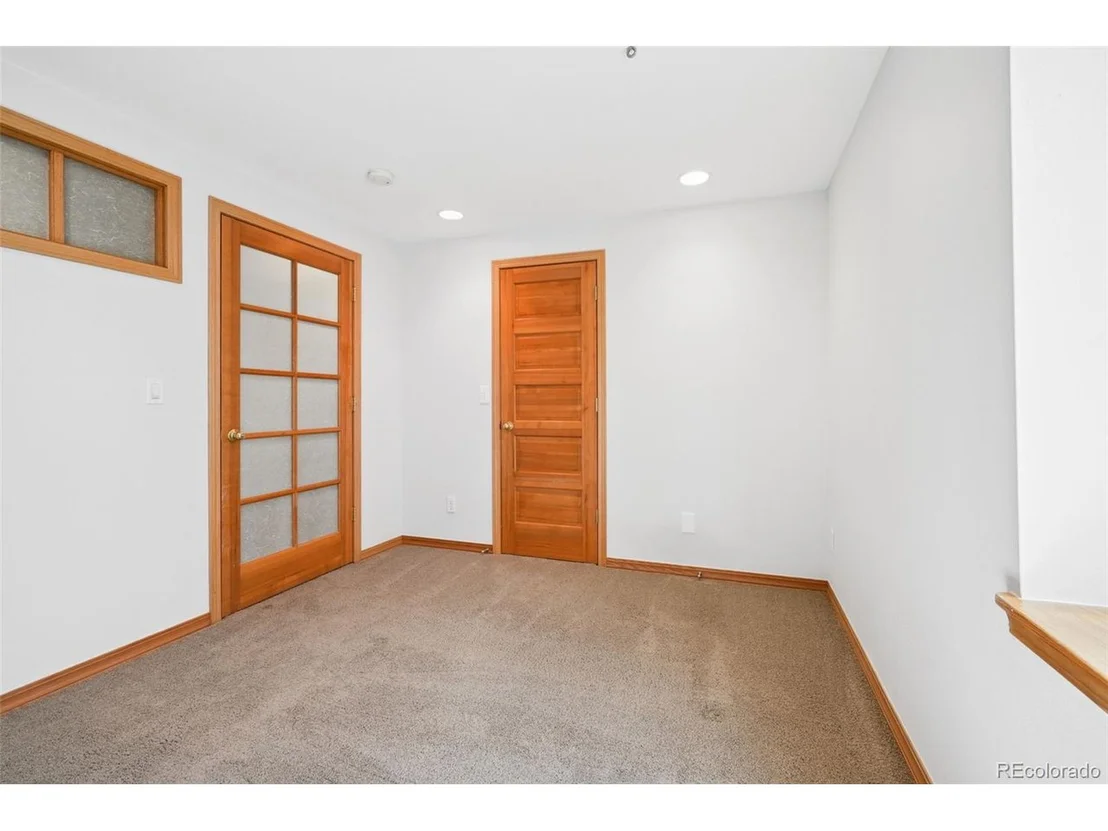 Photo of 3256 Wright Ave