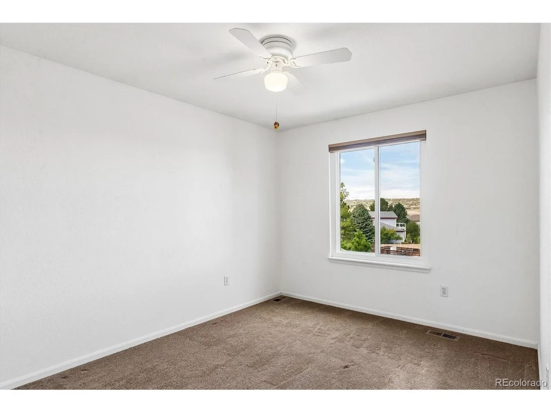 Photo of 207 Masters Dr