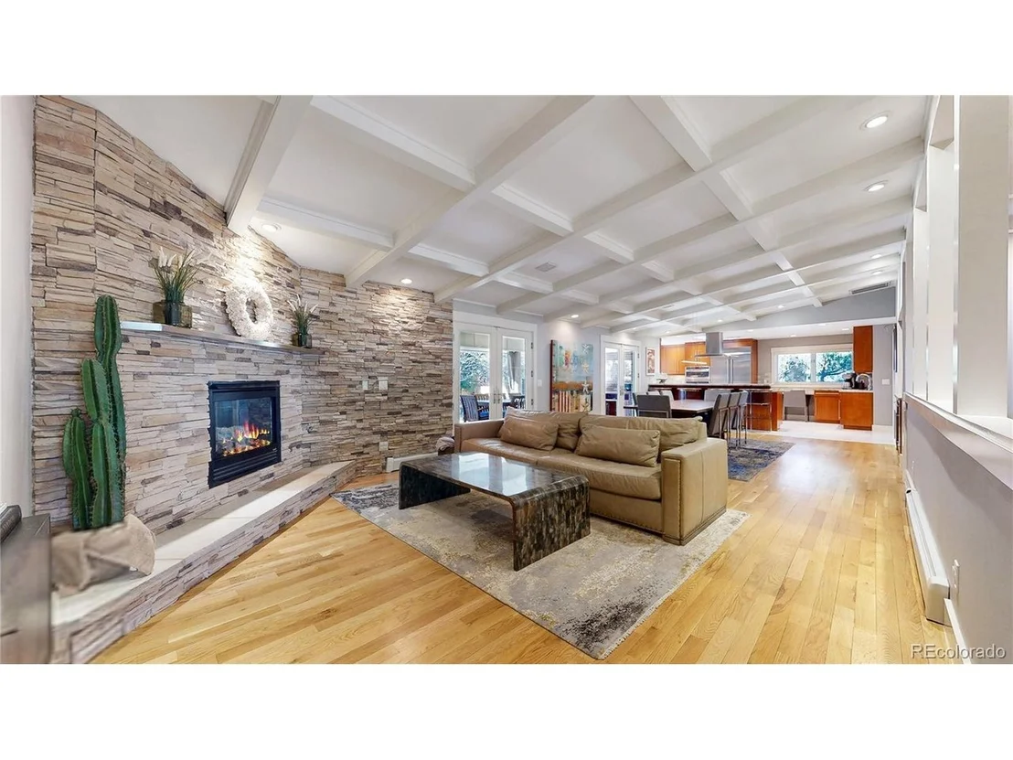 Photo of 477 Locust St