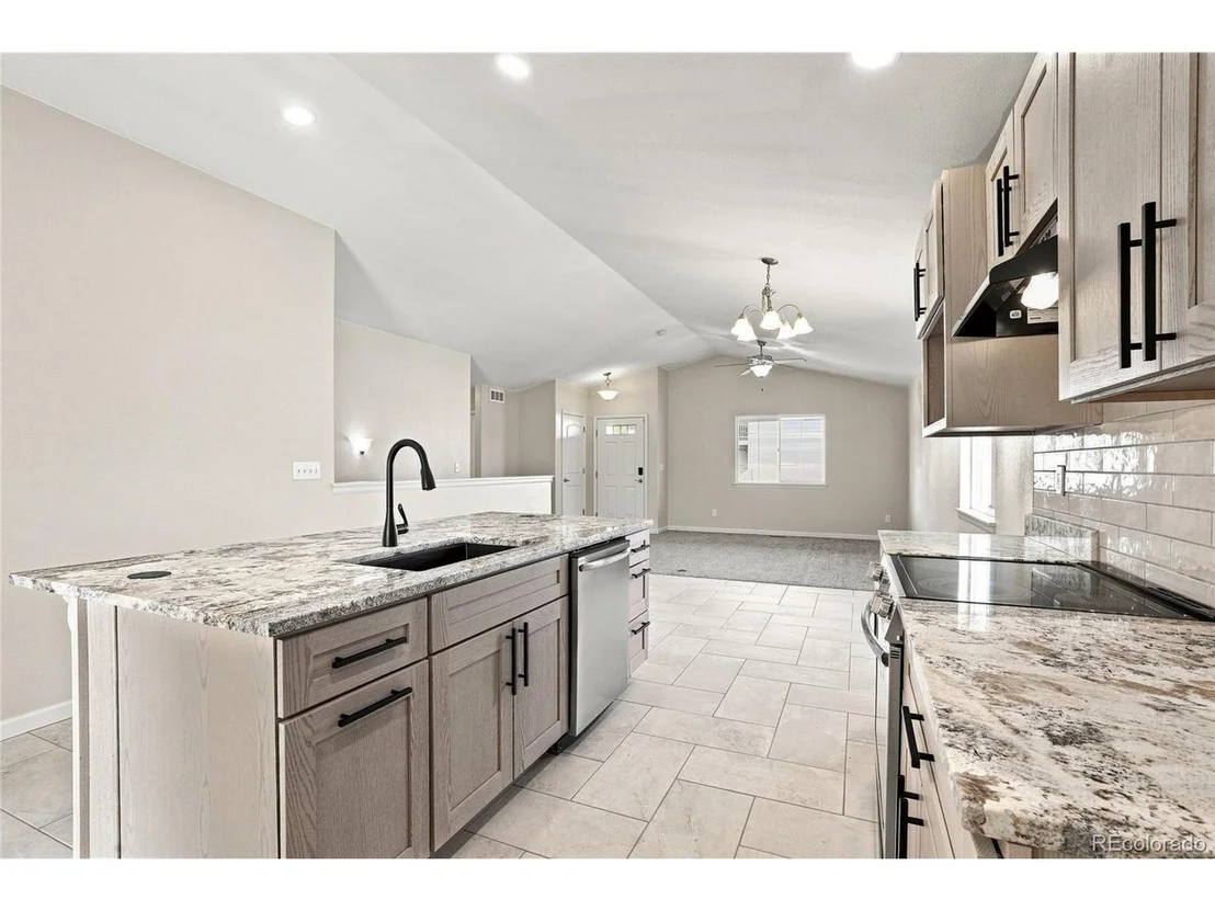 Photo of 2436 Heather Ln