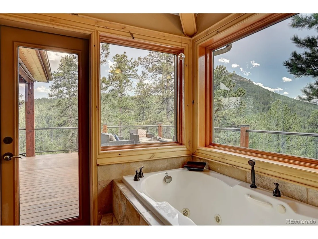 Photo of 3886 Spring Valley Trl