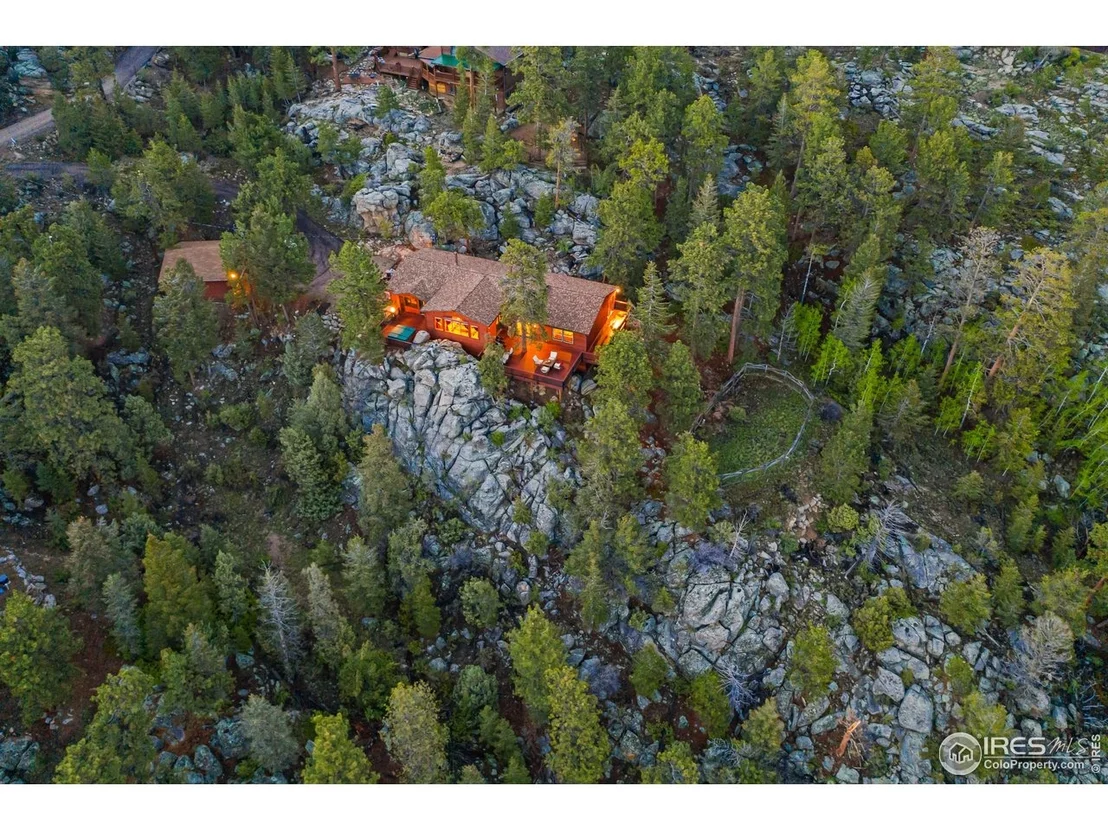 Photo of 578 Alpine Dr