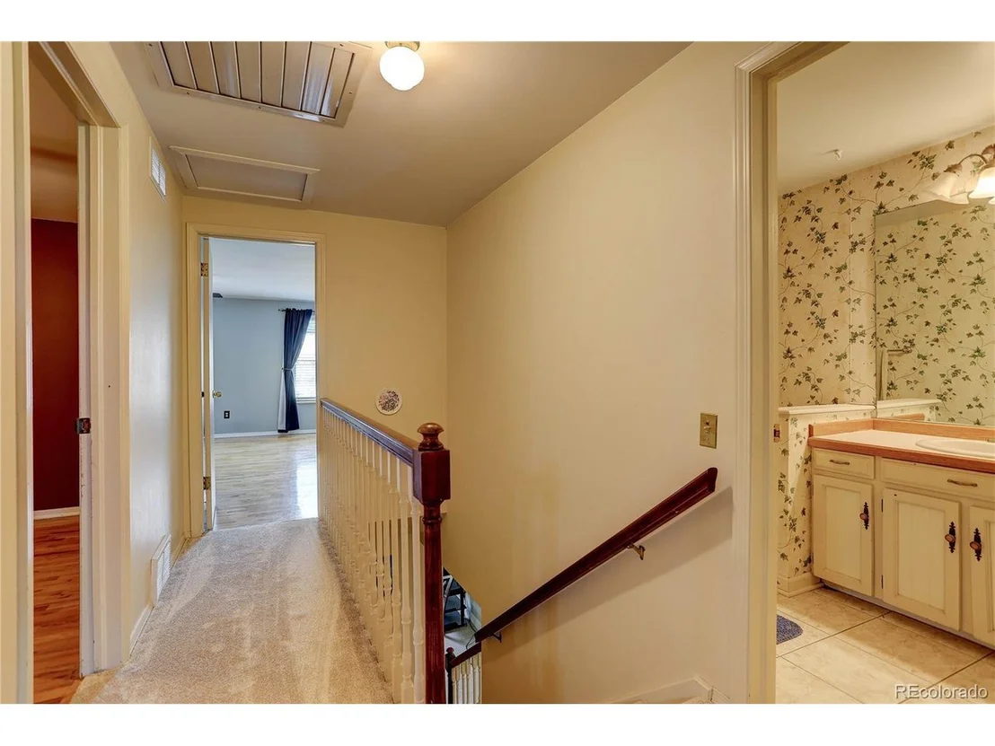 Photo of 3735 E Easter Cir