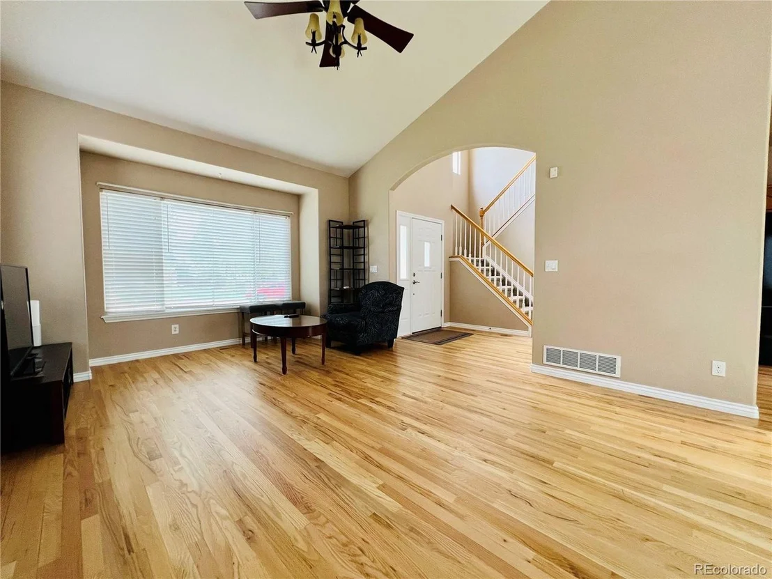 Photo of 6188 Viewpoint Ave