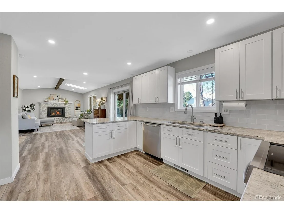 Photo of 9749 Meade Cir
