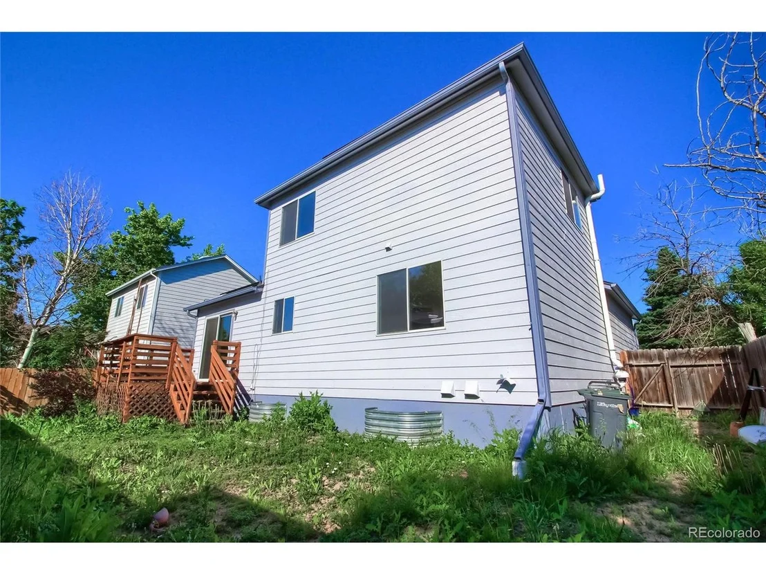 Photo of 1695 Parkside Cir