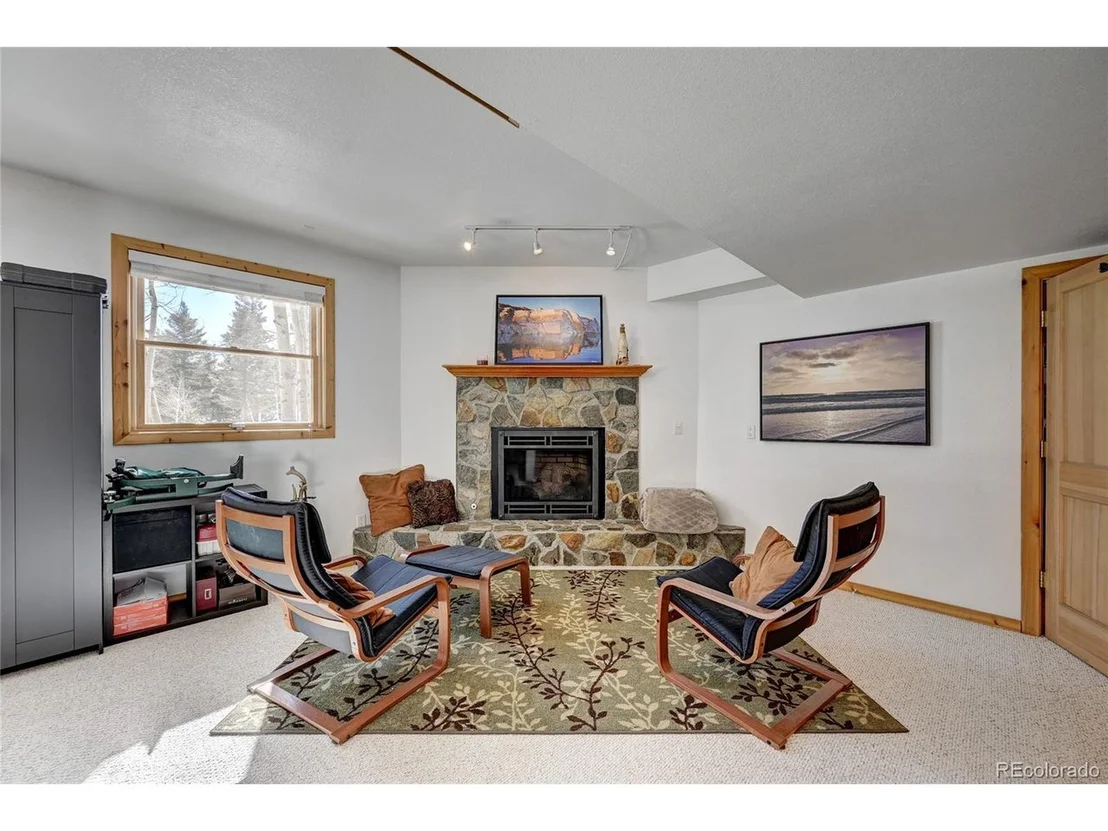 Photo of 11445 Conifer Ridge Dr