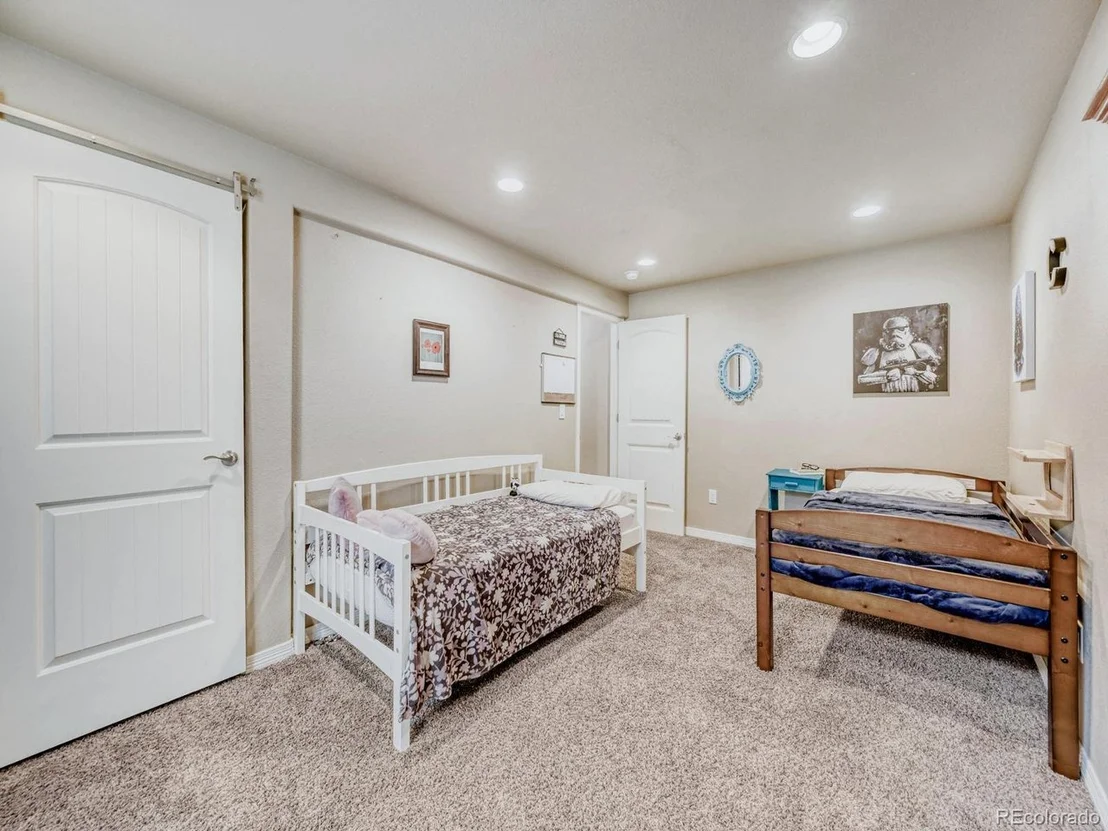 Photo of 503 Mount Rainier St
