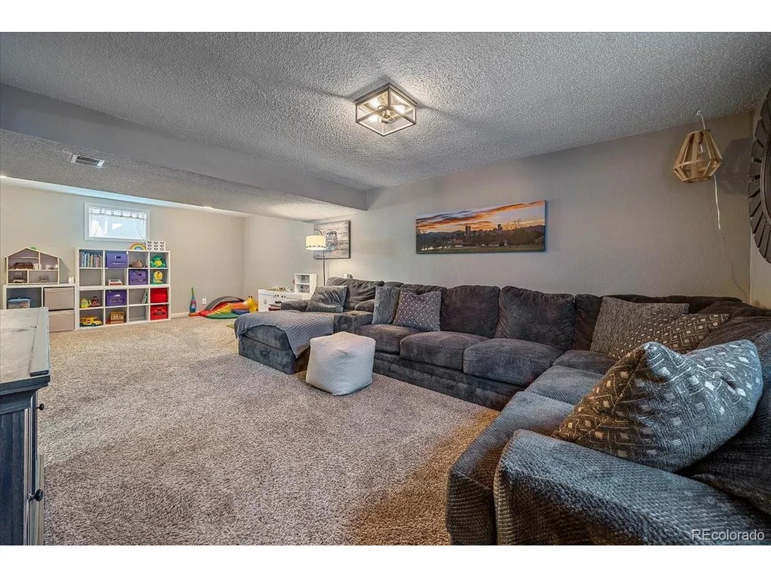 Photo of 1243 Sioux Trl