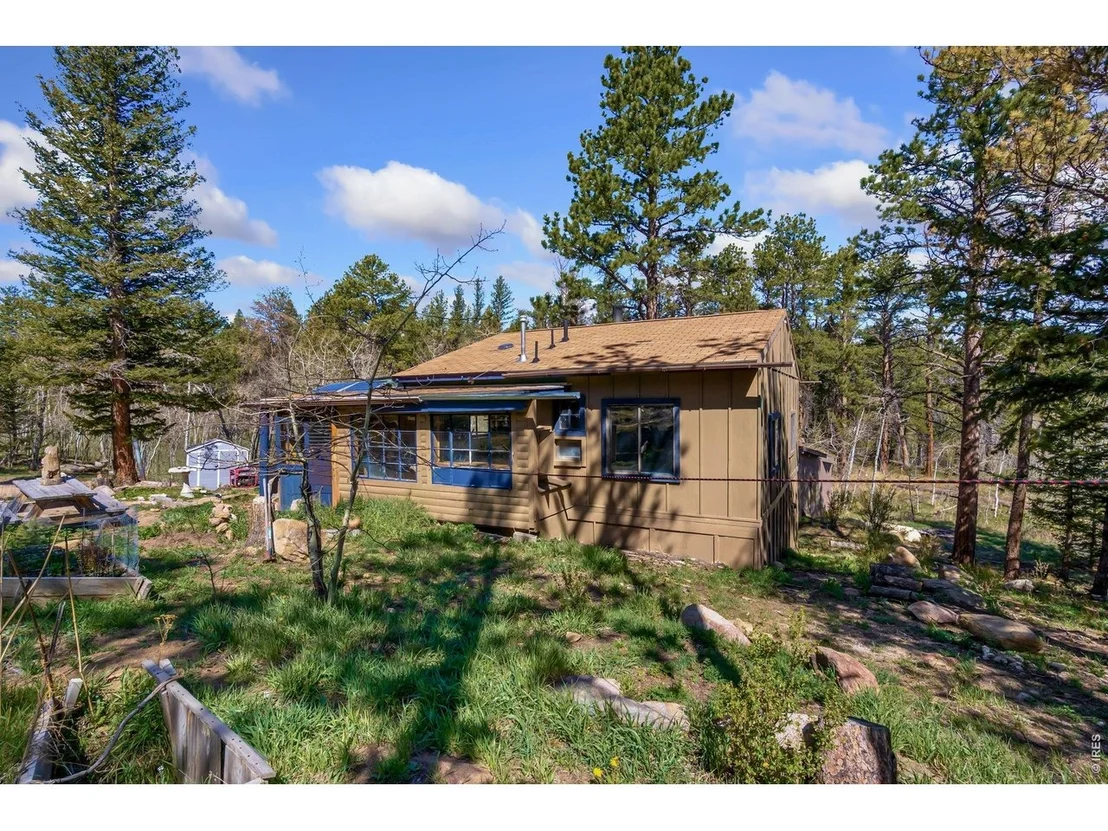 Photo of 151 Columbine Dr