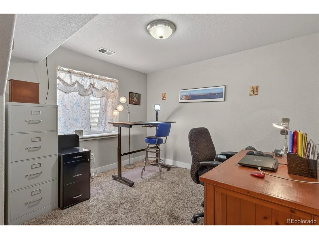 Photo of 884 Cliffrose Way