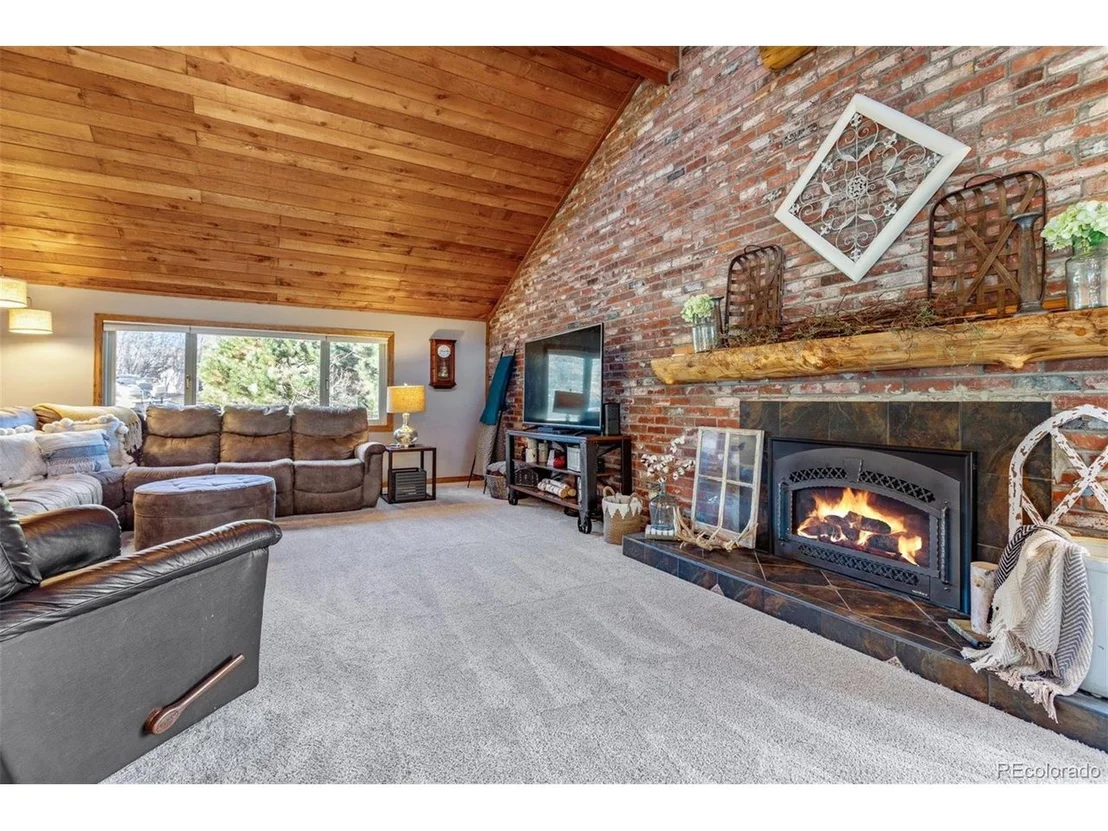 Photo of 8355 Lightening View Dr