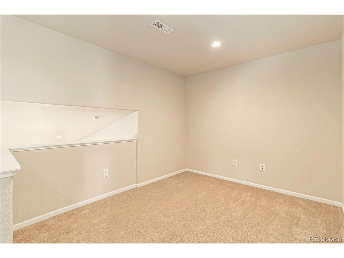 Photo of 605 Dukes Way