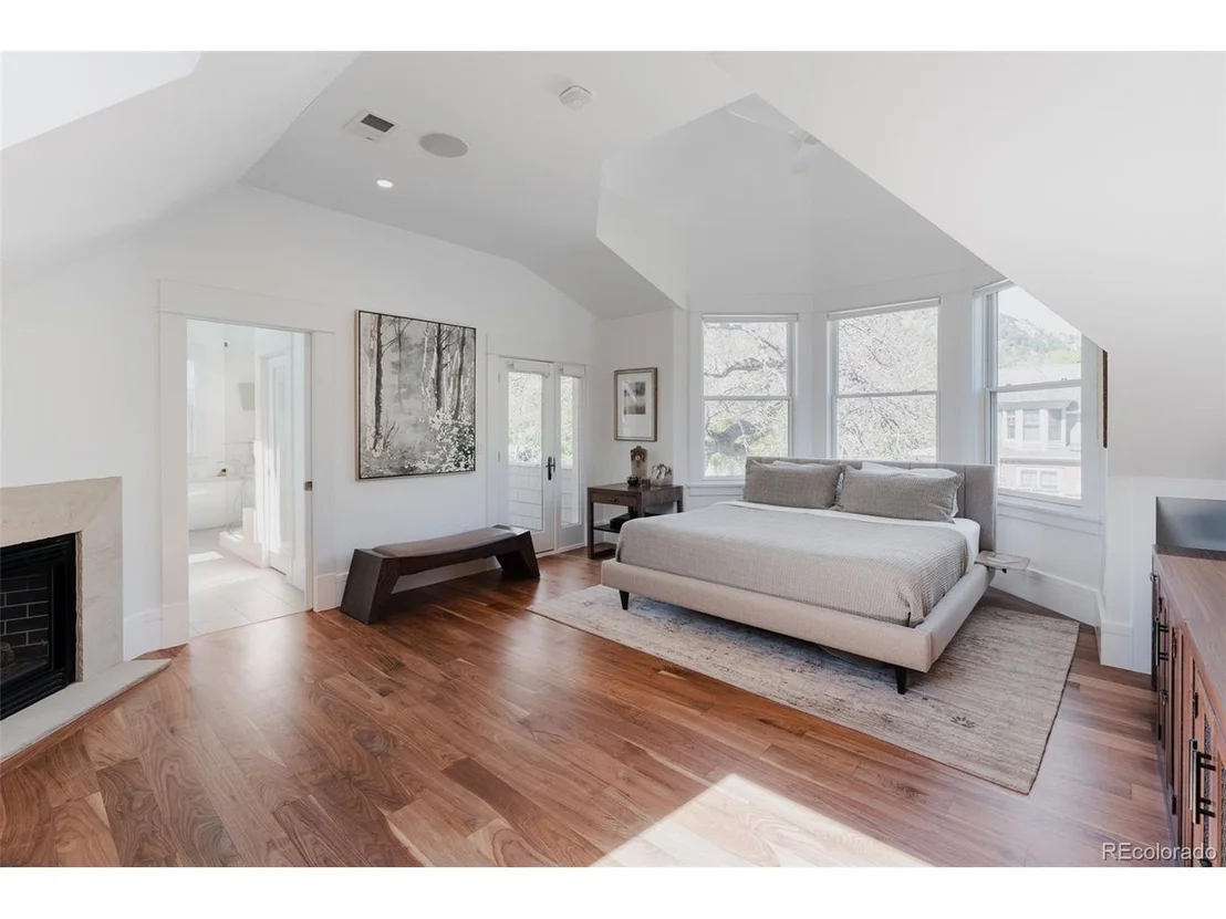 Photo of 504 Marine St