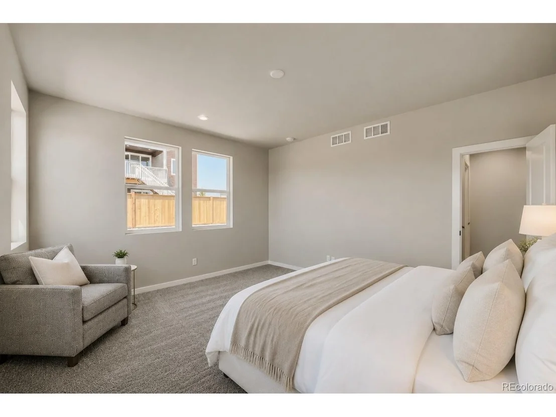Photo of 16681 Stelvio Pt