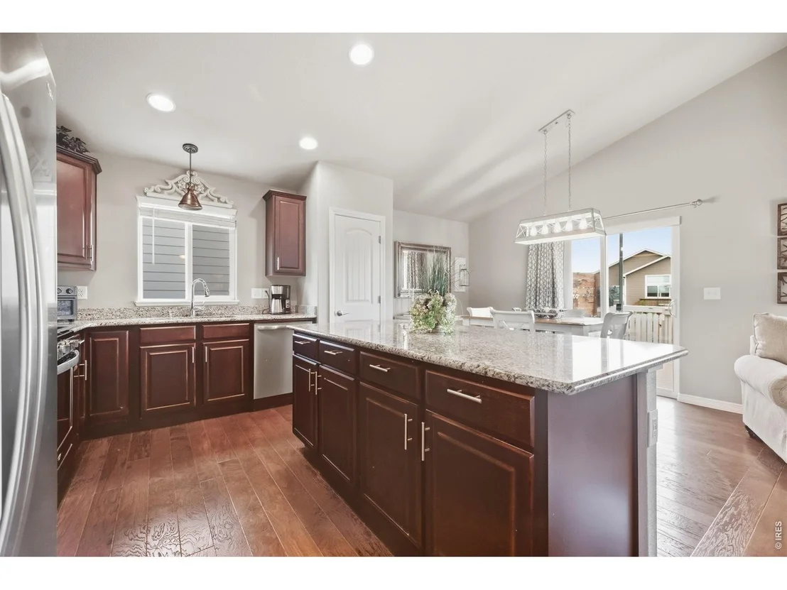 Photo of 1270 Baker Pass St
