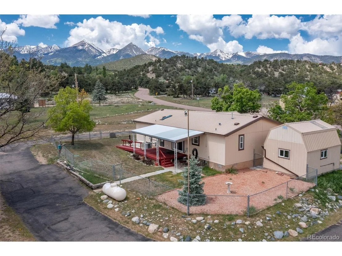 Photo of 246 Loop Dr
