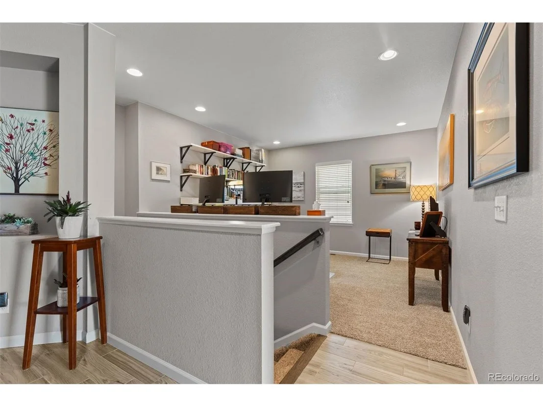 Photo of 930 Mcmurdo Cir