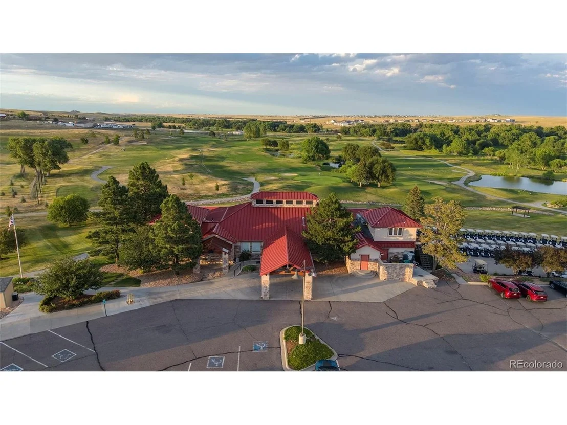 Photo of 5565 Southwind Cir