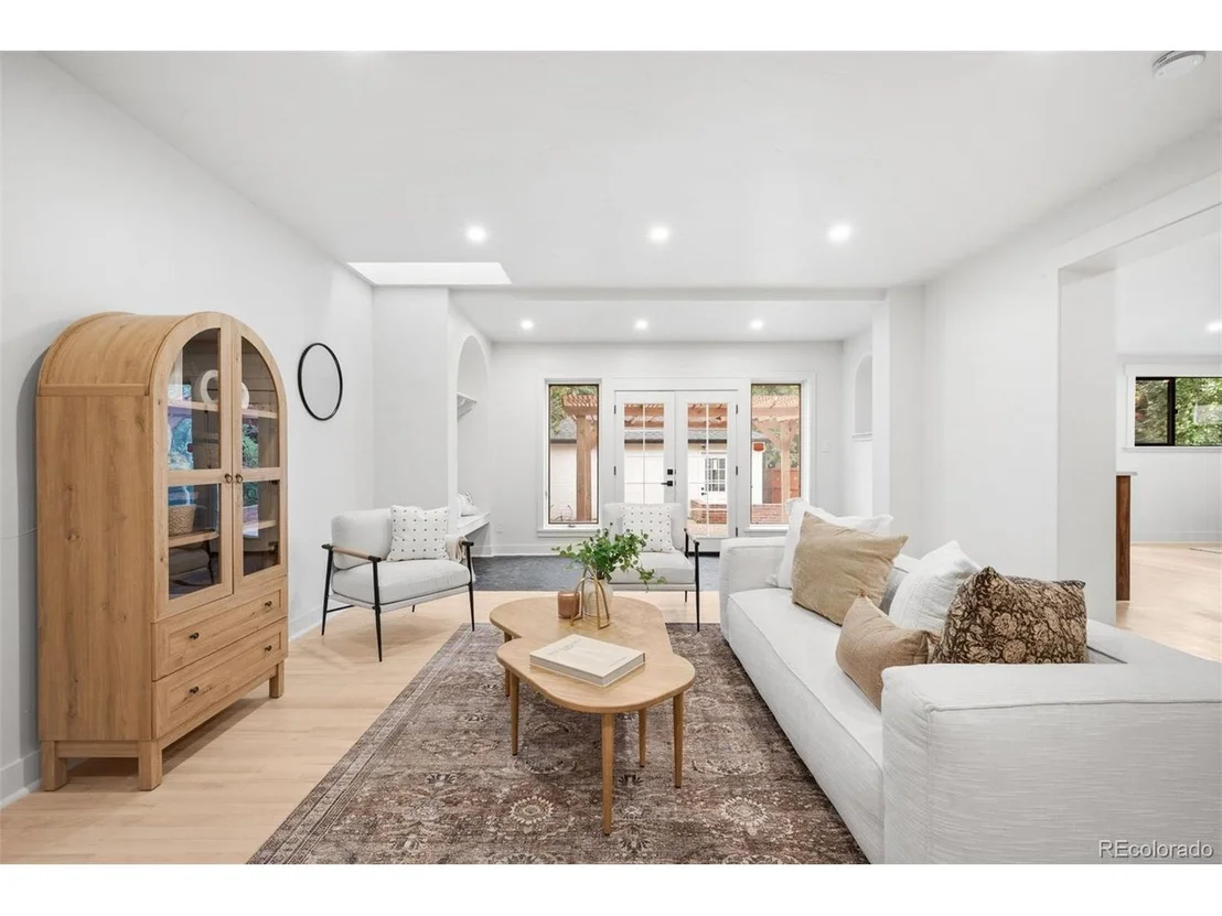 Photo of 414 Elm St
