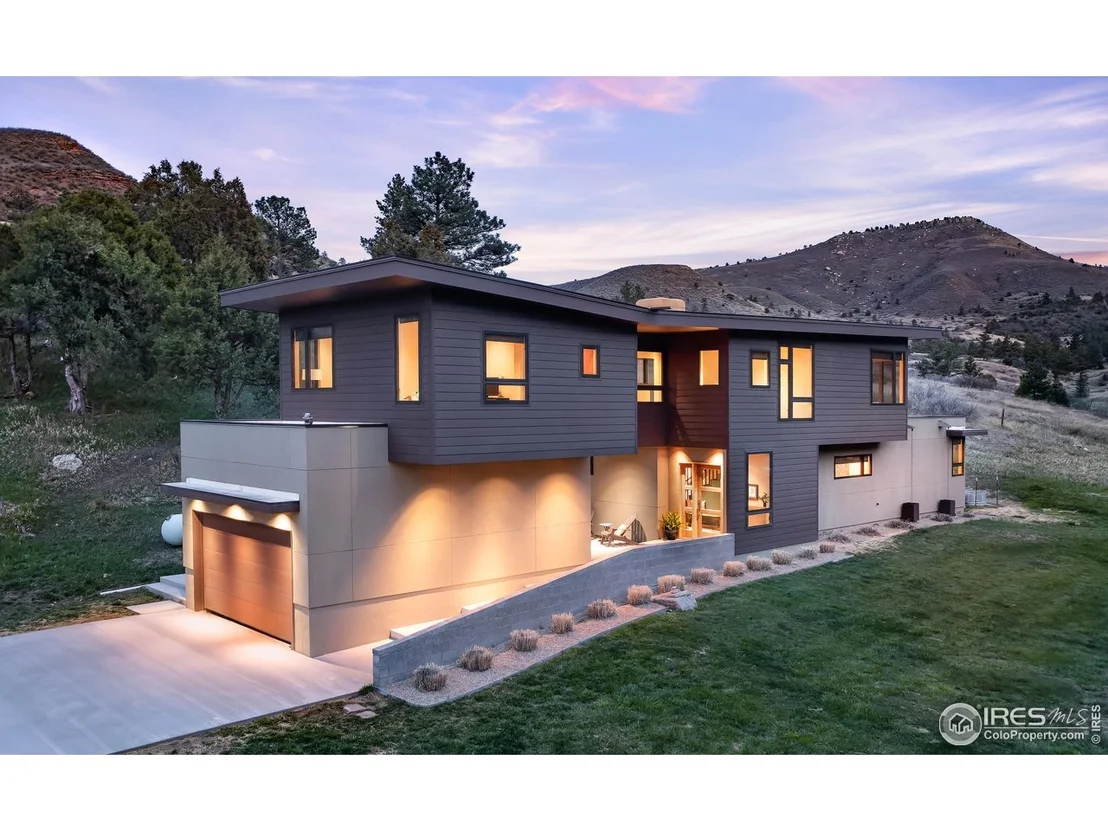 Photo of 451 Red Gulch Rd