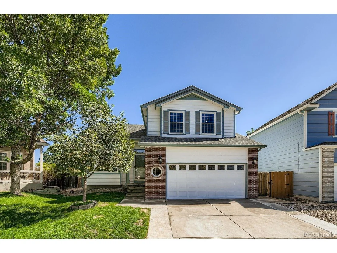 Photo of 5575 E 130th Dr