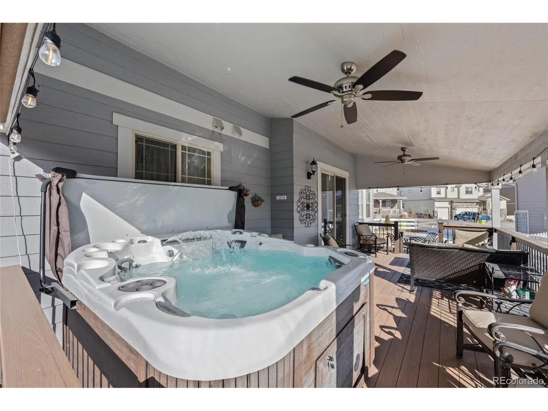 Photo of 20140 E Fair Ln