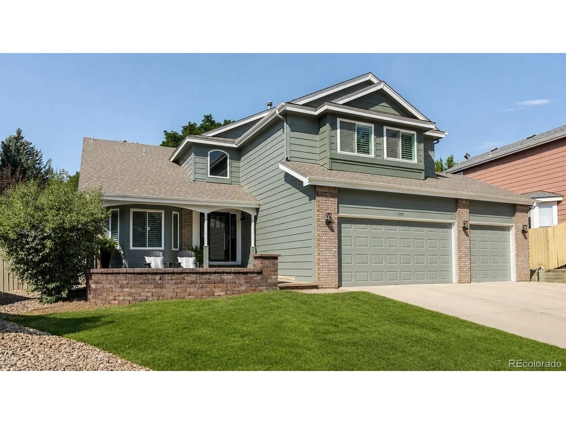 Photo of 1991 Estabrook Way