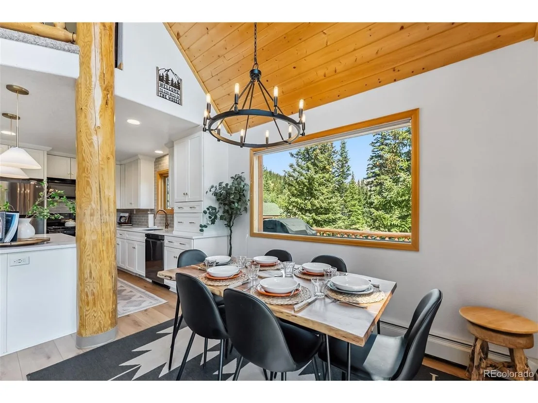 Photo of 1375 Roberts Rd