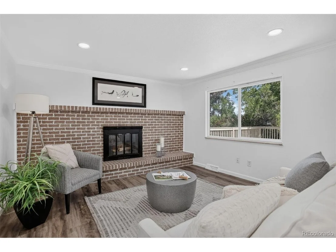 Photo of 13789 Omega Cir