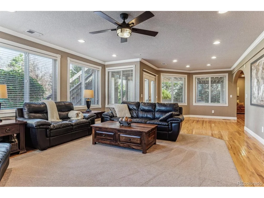 Photo of 22495 Golfview Ln