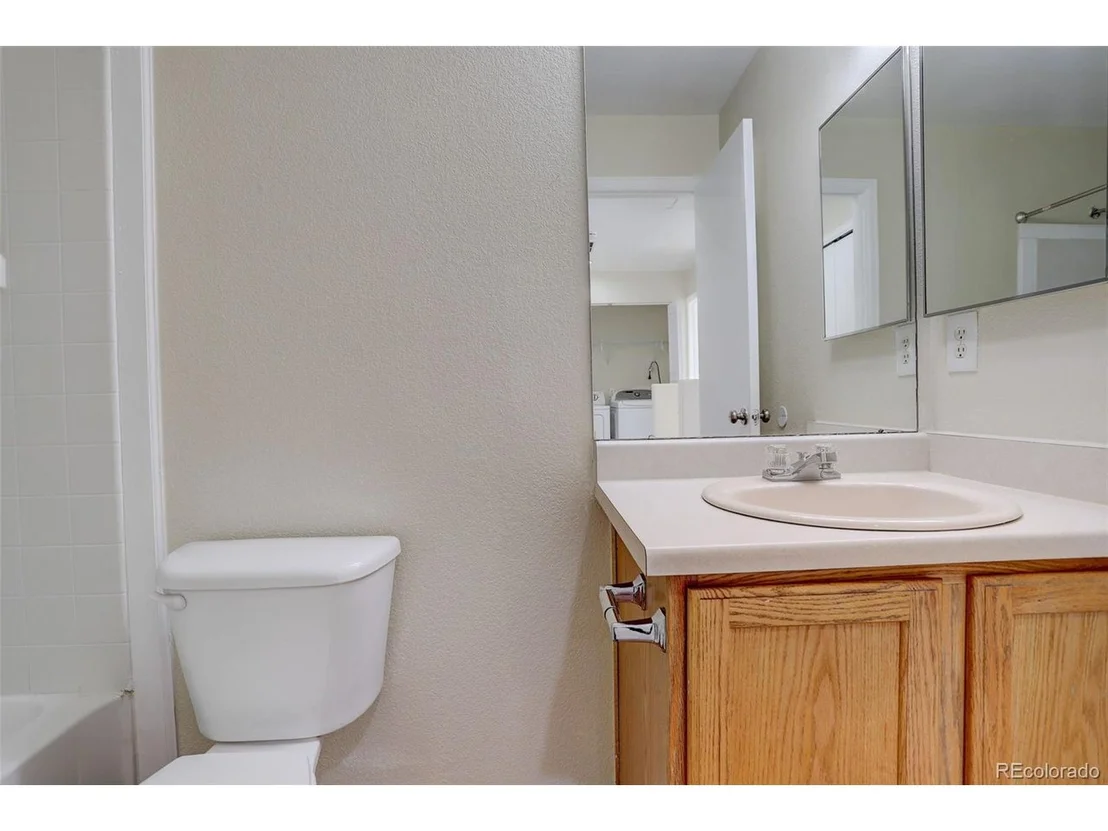 Photo of 1267 Bluejay Ave