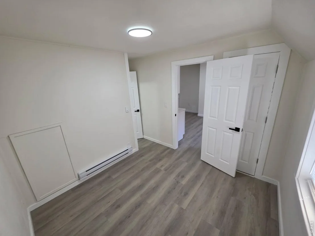 Photo of 425 N 3rd Ave