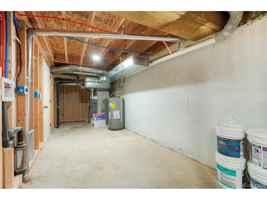 Photo of 9943 Badding Dr