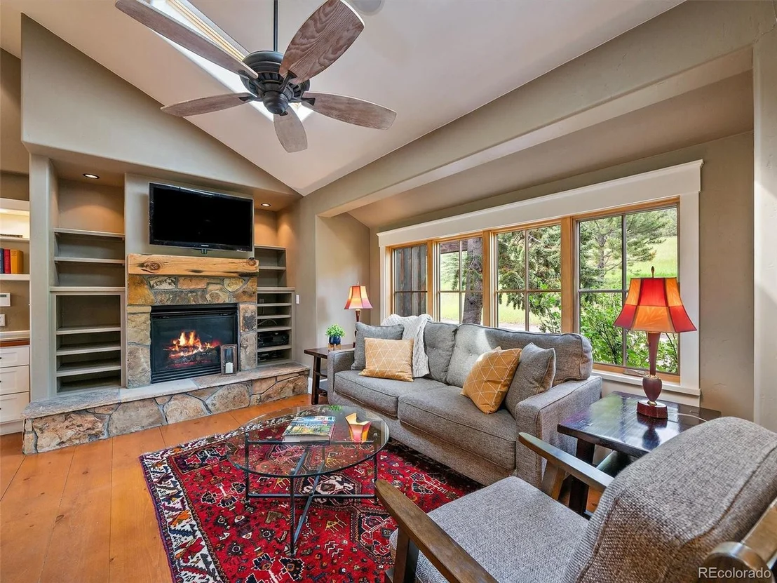 Photo of 5939 Lone Peak Dr