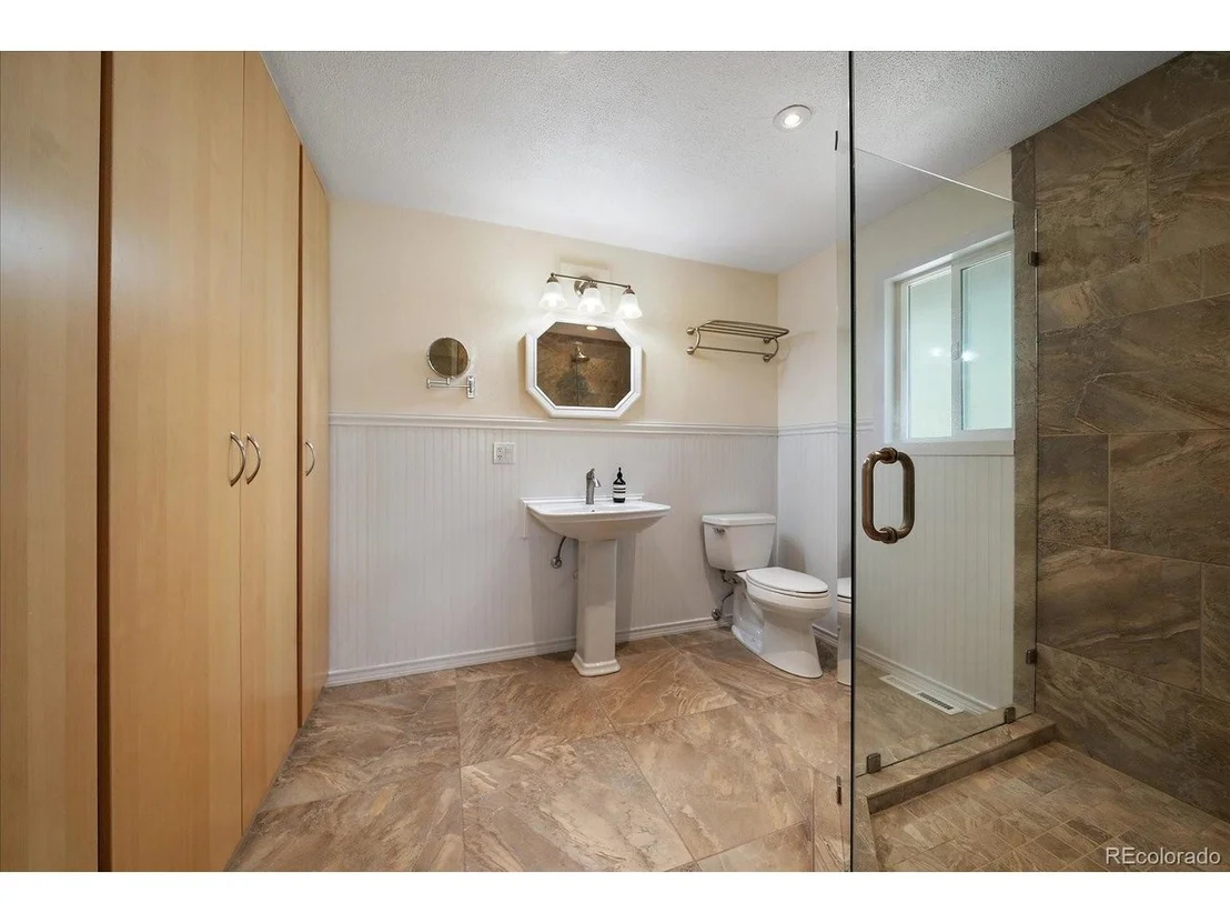 Photo of 4039 Histead Way