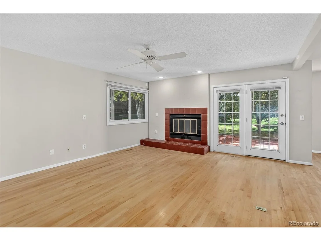 Photo of 7971 Arrowhead Ct