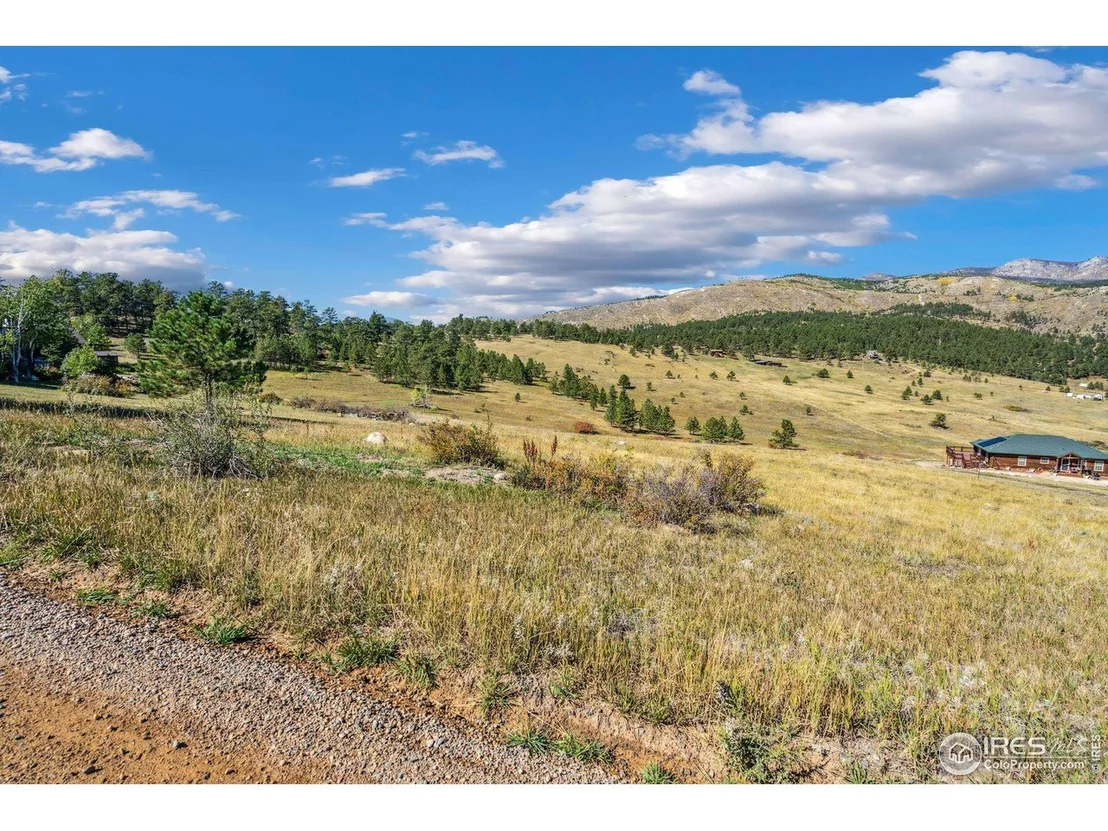 Photo of 491 Snow Top Dr