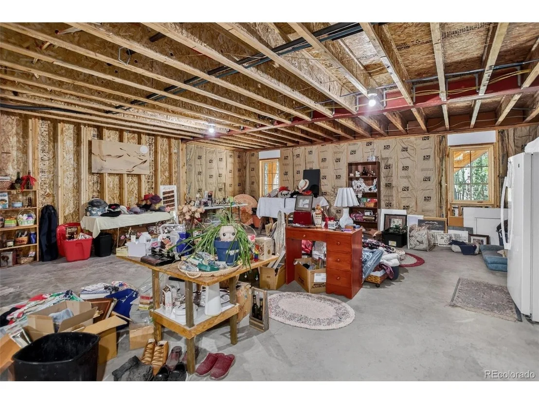 Photo of 261 Pine Dr
